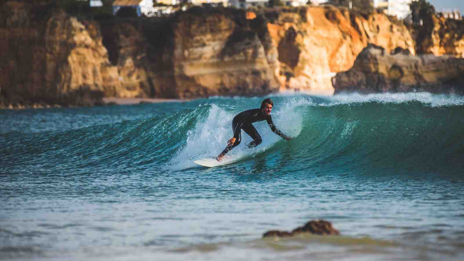 Comment faire un bon roller en surf ?