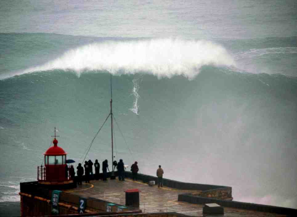 Quelle est la vague la plus dangereuse du monde ?
