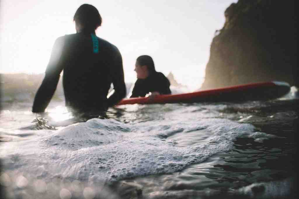Comment apprendre à surfer seul ?