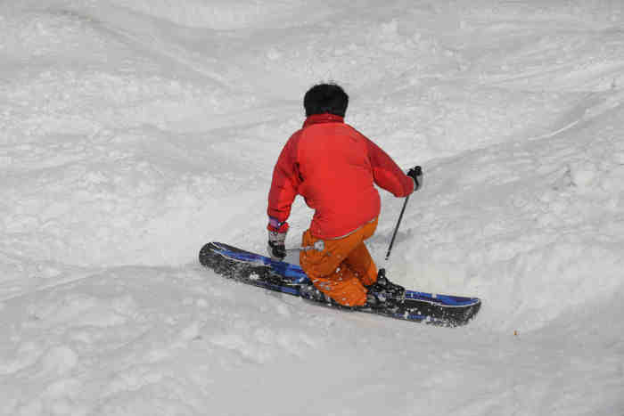 Quel est le plus dur entre le ski et le snow ?