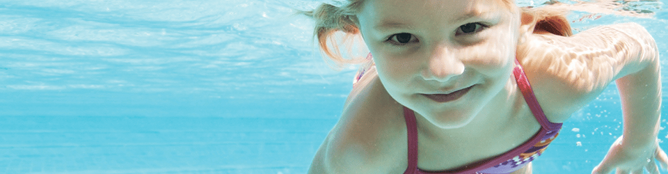 Comment apprendre à nager à 4 ans ?